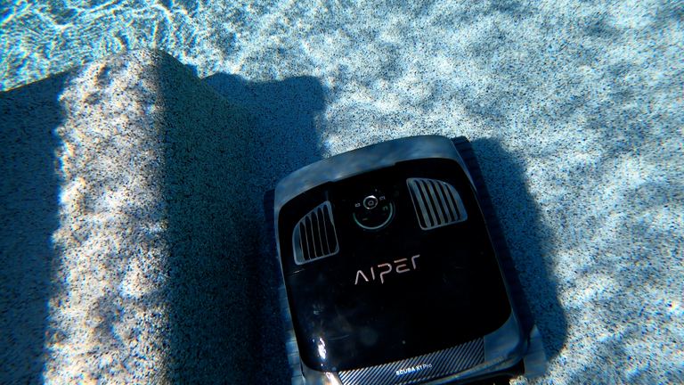 Aiper Scuba X1 Pro Driving Along Floor Slope Top View