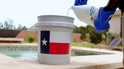 How Much Chlorine Does Your Pool Actually Need? The ORP Method