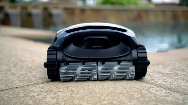 Beatbot Aquasense 2 Closeup Robot Resting On Pool Deck